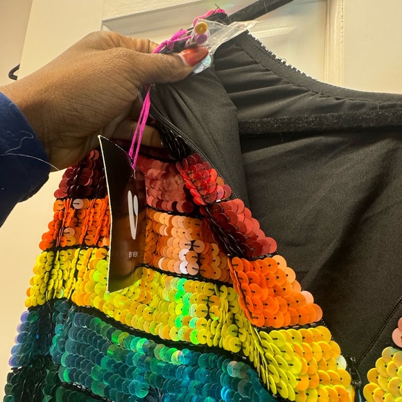 BNWT Very J Rainbow Sequin mini dress. Size 8 - Picture 4 of 8